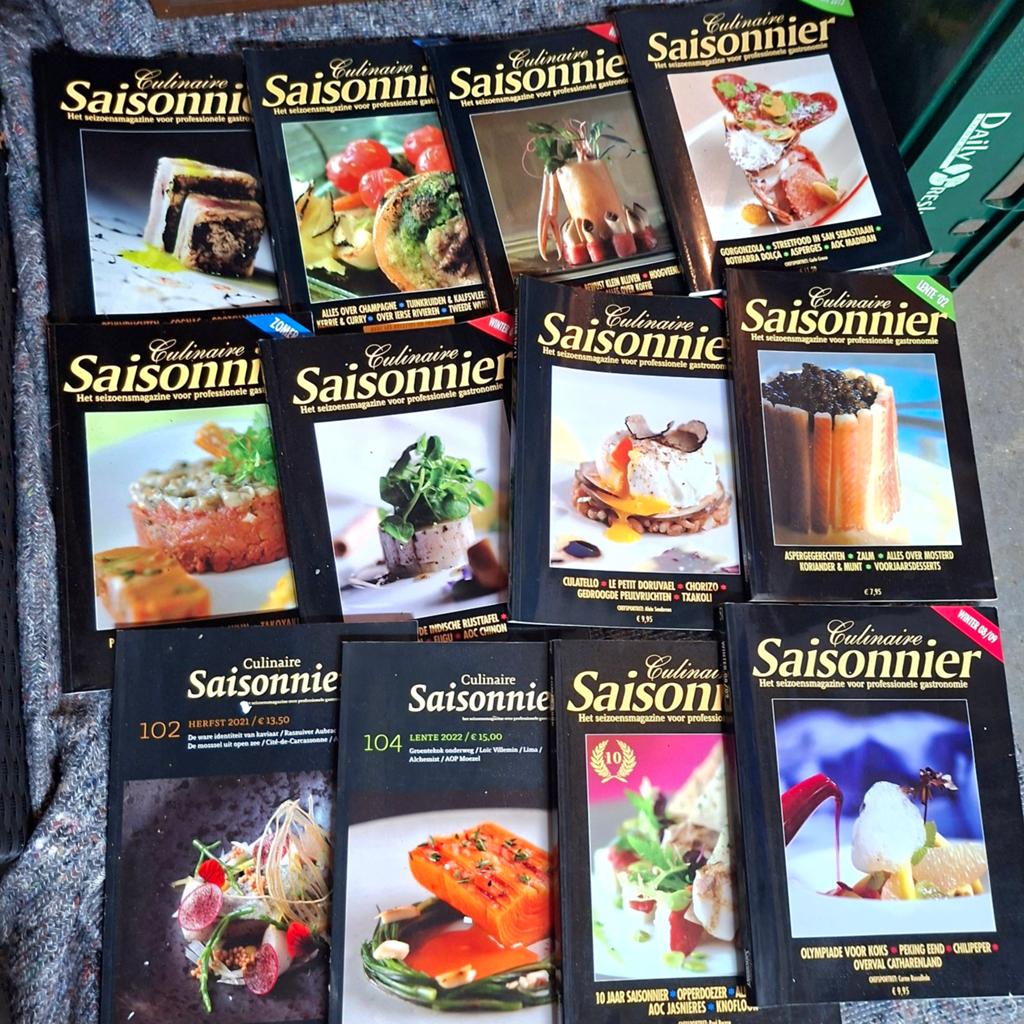 Magazine Culinair Saisonnier 1997 tot 2022, Boeken, Kookboeken, Ophalen of Verzenden, Gelezen