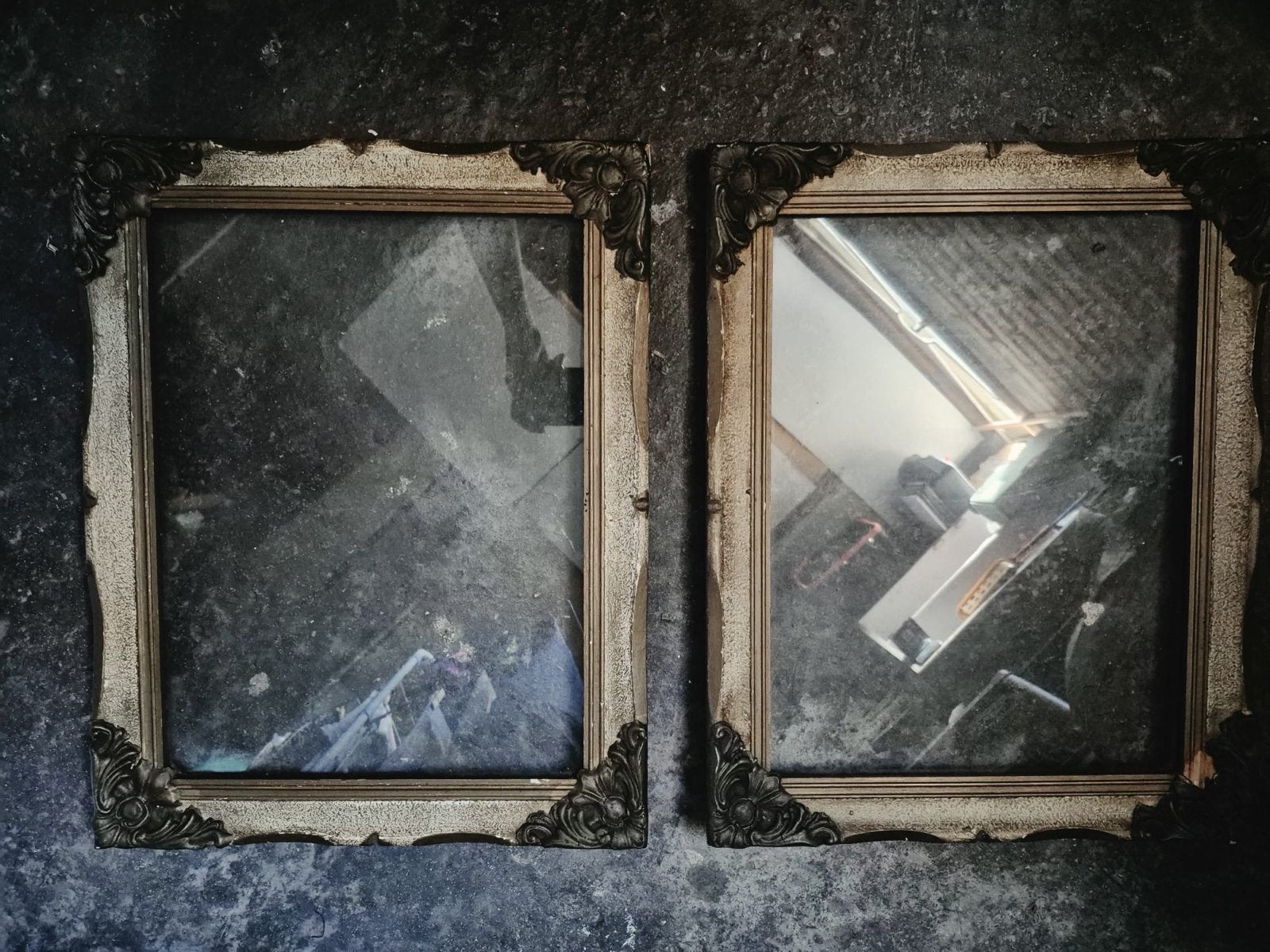 Antieke fotolijst met sierrand - Goudkleurig, Ophalen, Overige materialen, Gebruikt, Fotolijst