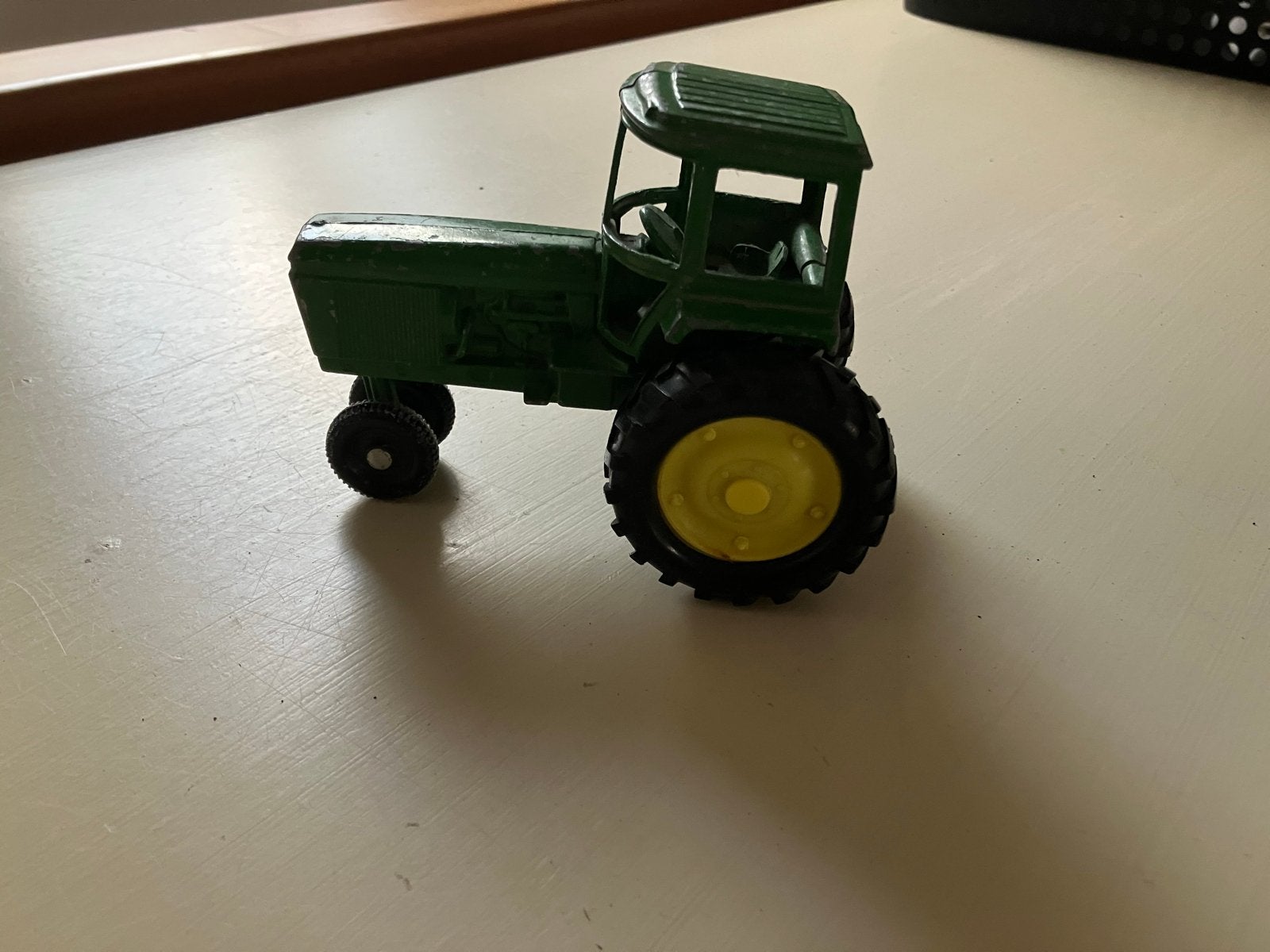 John Deere miniatuur tractor - Groen metalen model, Ophalen, Gebruikt, Tractor of Landbouw