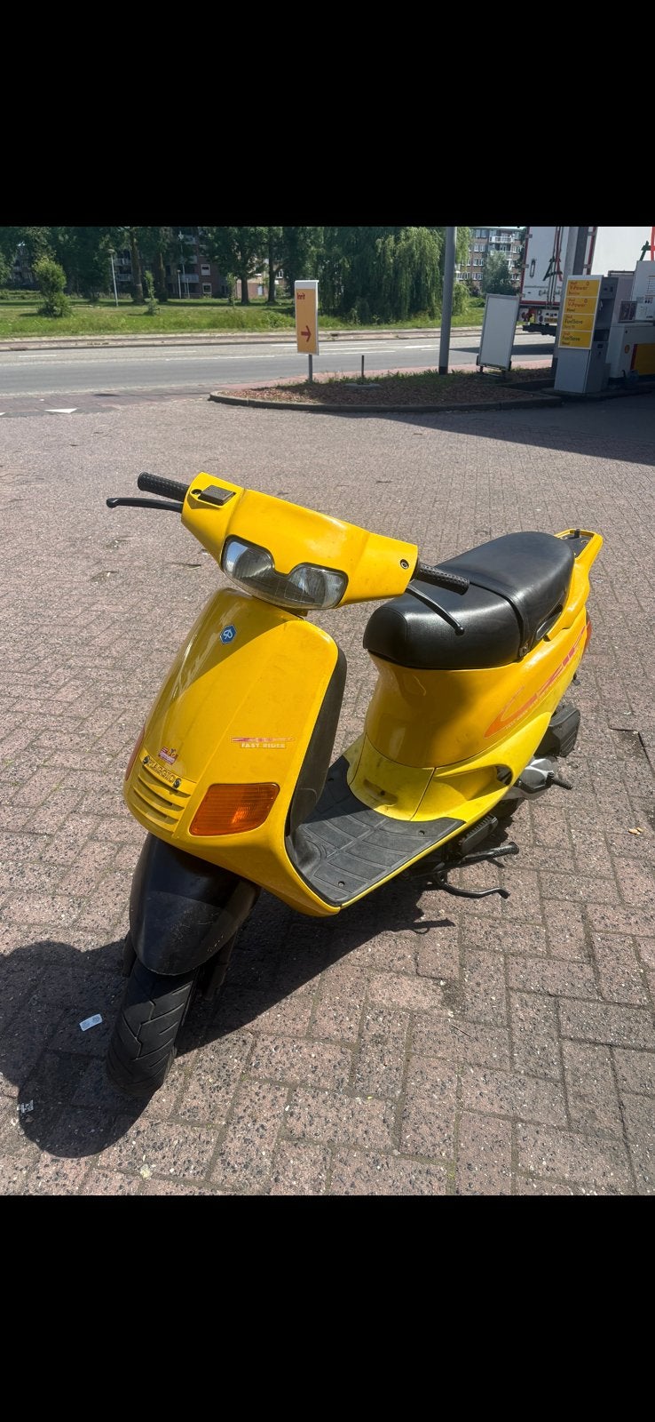 zip fastrider 70cc duits, Fietsen en Brommers, Scooters | Piaggio, Zo goed als nieuw, Zip, Benzine, Ophalen of Verzenden
