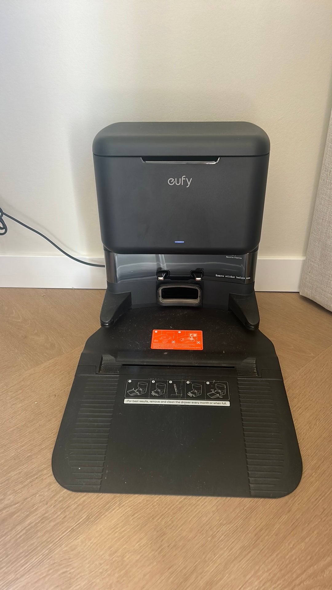 Eufy L60 hybrid leeg/laadstation, Witgoed en Apparatuur, Stofzuigers, Stofzak, Overige merken, Gebruikt, Ophalen of Verzenden