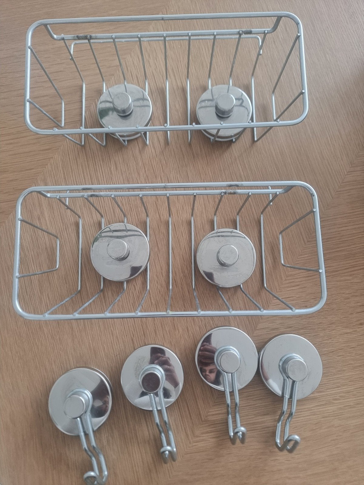 Metalen mandjes en haken met zuignap - set van 2, Ophalen, Gebruikt, Zilver, Metaal