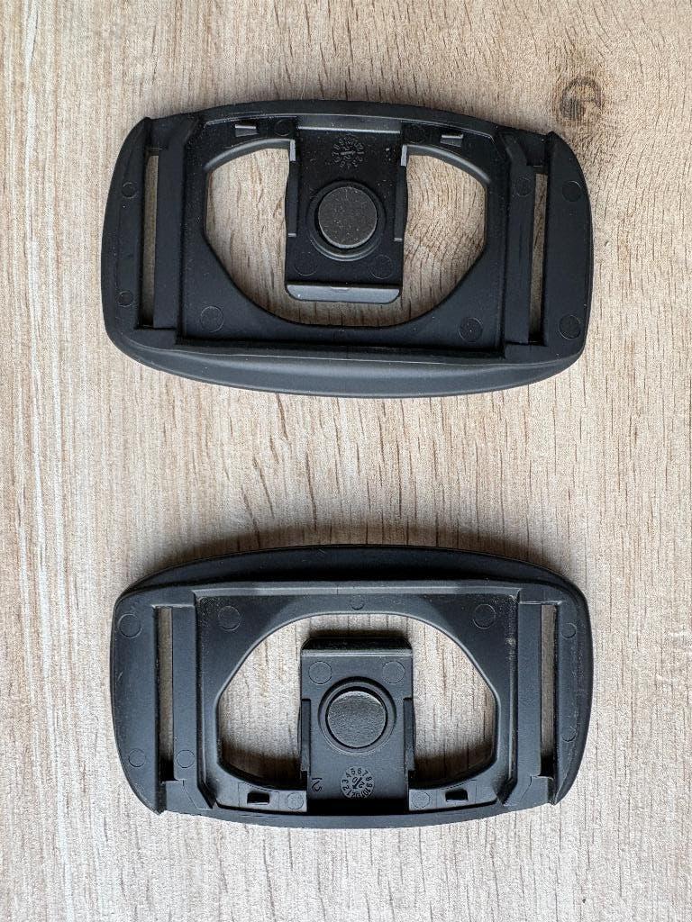 2 stuks Petzl Clip helmplaatje Pixa, Sport en Fitness, Klimsport, Ophalen of Verzenden, Zo goed als nieuw, Klimsport-accessoire