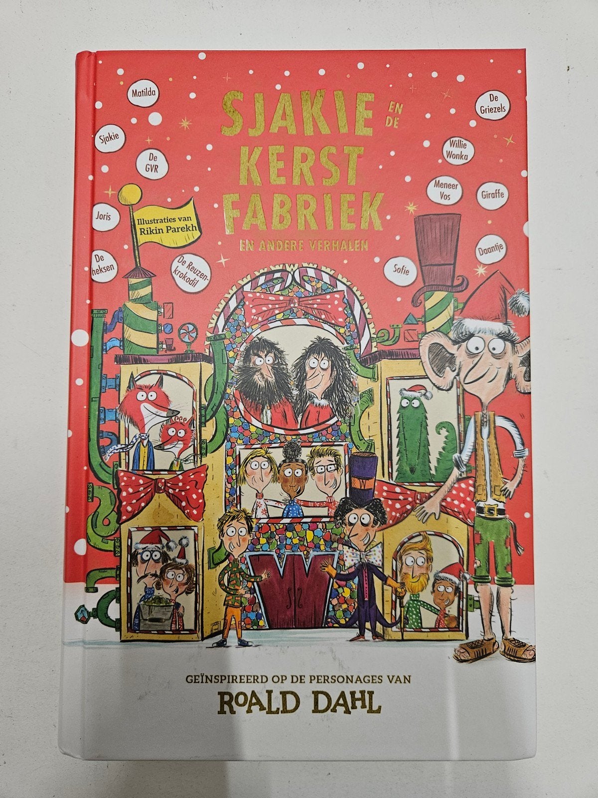 Roald Dahl - Sjakie en de kerstfabriek en andere verhalen, Fictie algemeen, Ophalen of Verzenden, Zo goed als nieuw, Roald Dahl; Sibéal Pounder