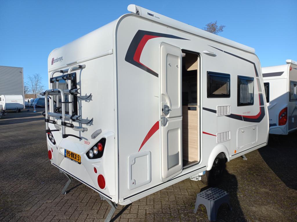 Sterckeman Easy Comfort 390 CP mover en cassetteluifel, Caravans en Kamperen, Caravans, Sterckeman, Schokbreker, Bedrijf, Treinzit
