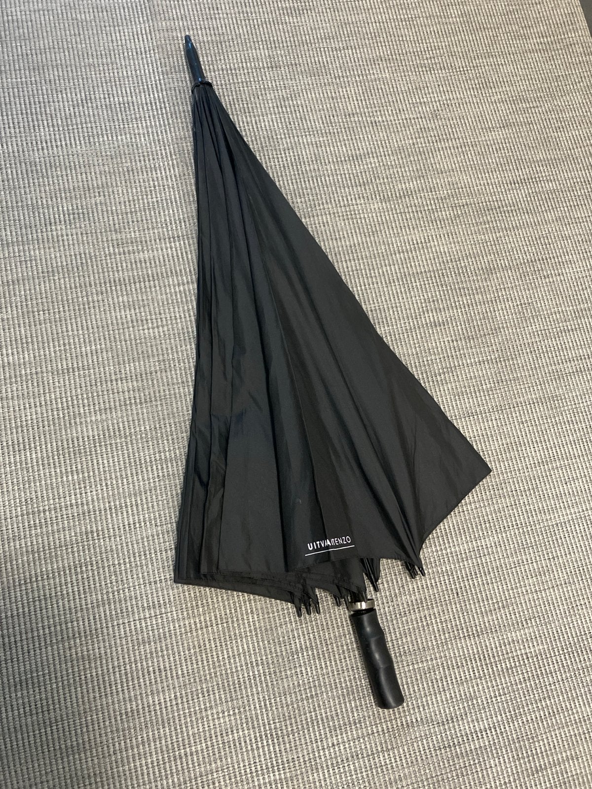 Zwarte stormparaplu groot, Sieraden, Tassen en Uiterlijk, Paraplu's, Ophalen of Verzenden, Zo goed als nieuw, Zwart