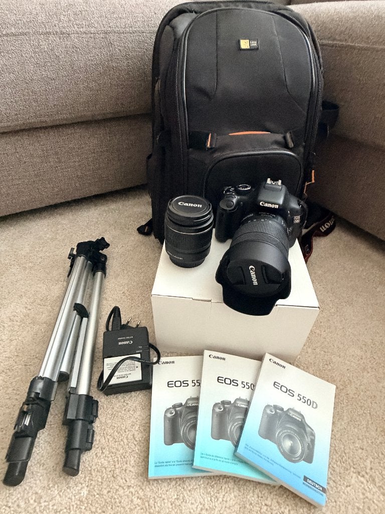 Canon EOS 550D spiegelreflexcamera met 2 lenzen en rugtas, Spiegelreflex, Canon, Ophalen of Verzenden, Zo goed als nieuw