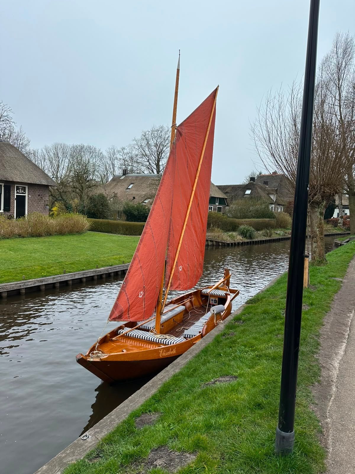 Prachtige zeilpunter met elektromotor, Watersport en Boten, Ophalen, Fok, Elektrisch, Overige typen