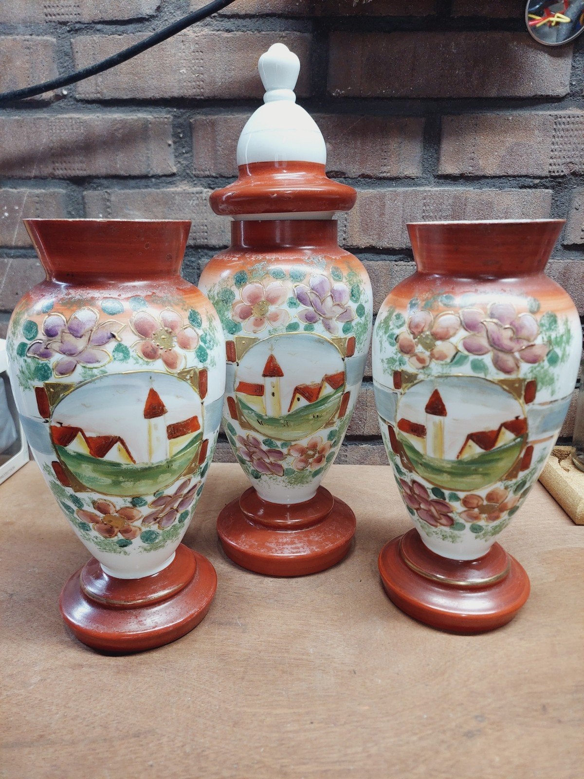 Set van 3 handgeschilderde decoratieve vazen, Ophalen