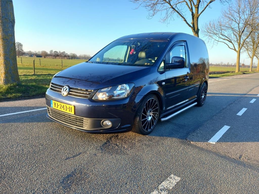 Nette Volkswagen Caddy 1.6, 74 pk, Blauw, 1598 cc, 4 cilinders