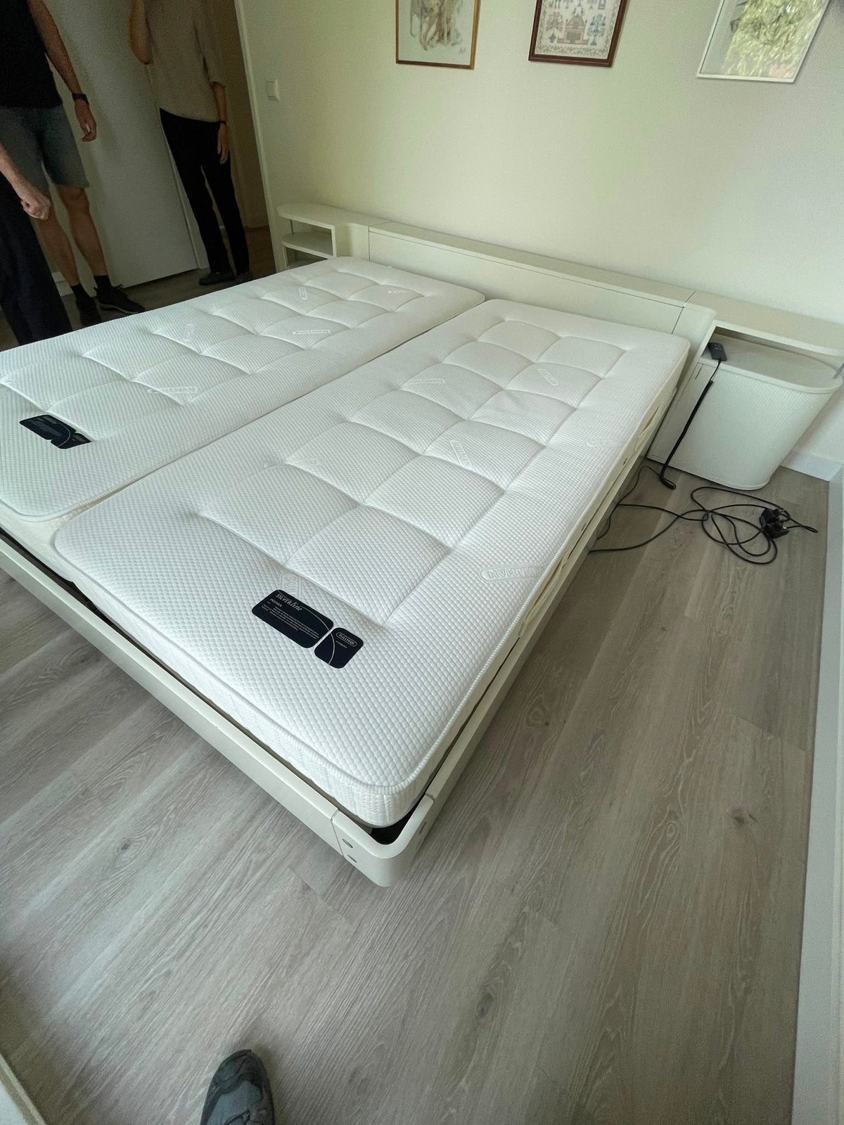Auping Auronde 180x200 elektrisch verstelbaar, Huis en Inrichting, Verstelbaar, Wit, Tweepersoons, Ophalen of Verzenden