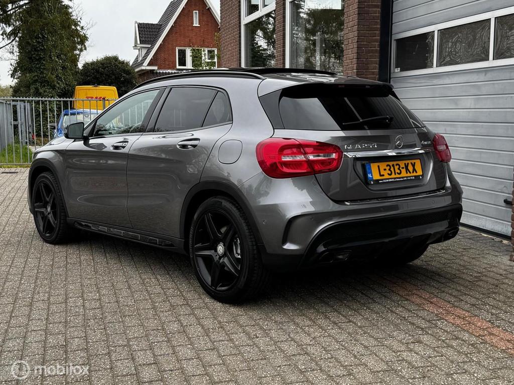 Mercedes GLA klasse 250 4Matic AUT AMG PACK FULL-OPTIONS!, Automaat, Automatische klimaatregeling, Euro 6, 4 cilinders