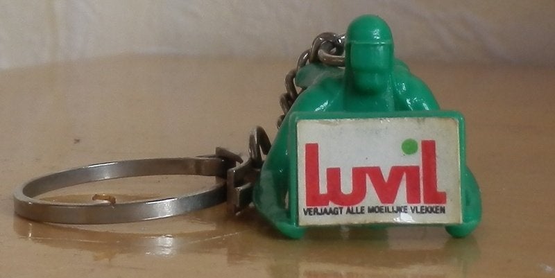 Slt56 sleutelhanger luvil wasmiddel ( zwemmer ) -, Verzamelen, Ophalen of Verzenden, Gebruikt