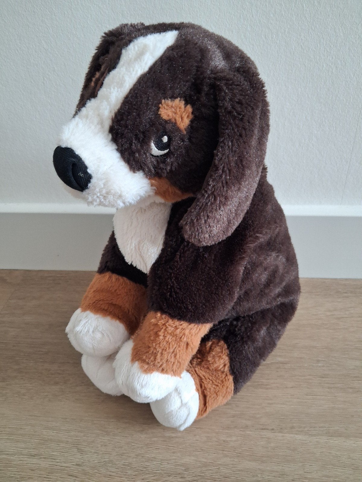 Knuffel hond Ikea Hoppig berner sennen zwart bruin wit L1576, Kinderen en Baby's, Speelgoed | Knuffels en Pluche, Zo goed als nieuw