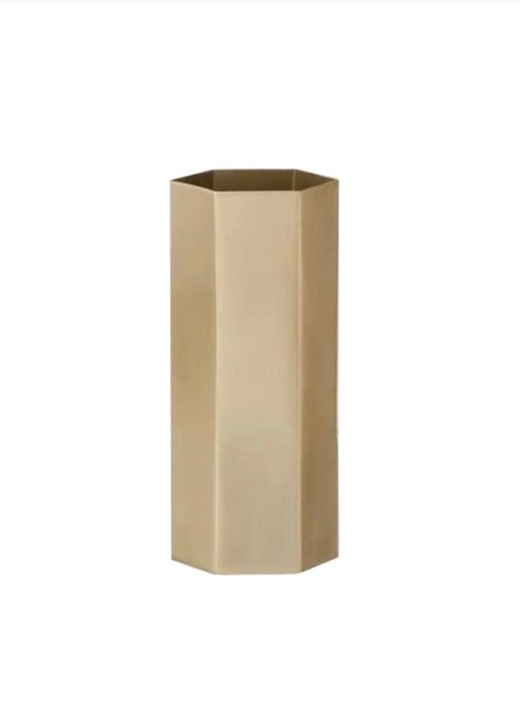 Nieuw in doos vaas van Ferm Living Hexagon twv € 42,00, Ophalen of Verzenden, Nieuw, Overige kleuren
