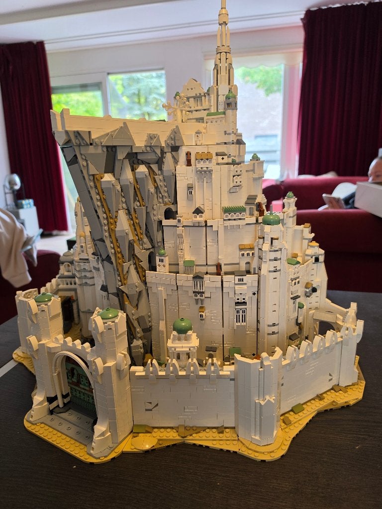 Lego 11377 Minas Tirith, Kinderen en Baby's, Ophalen, Lego, Zo goed als nieuw, Compleet