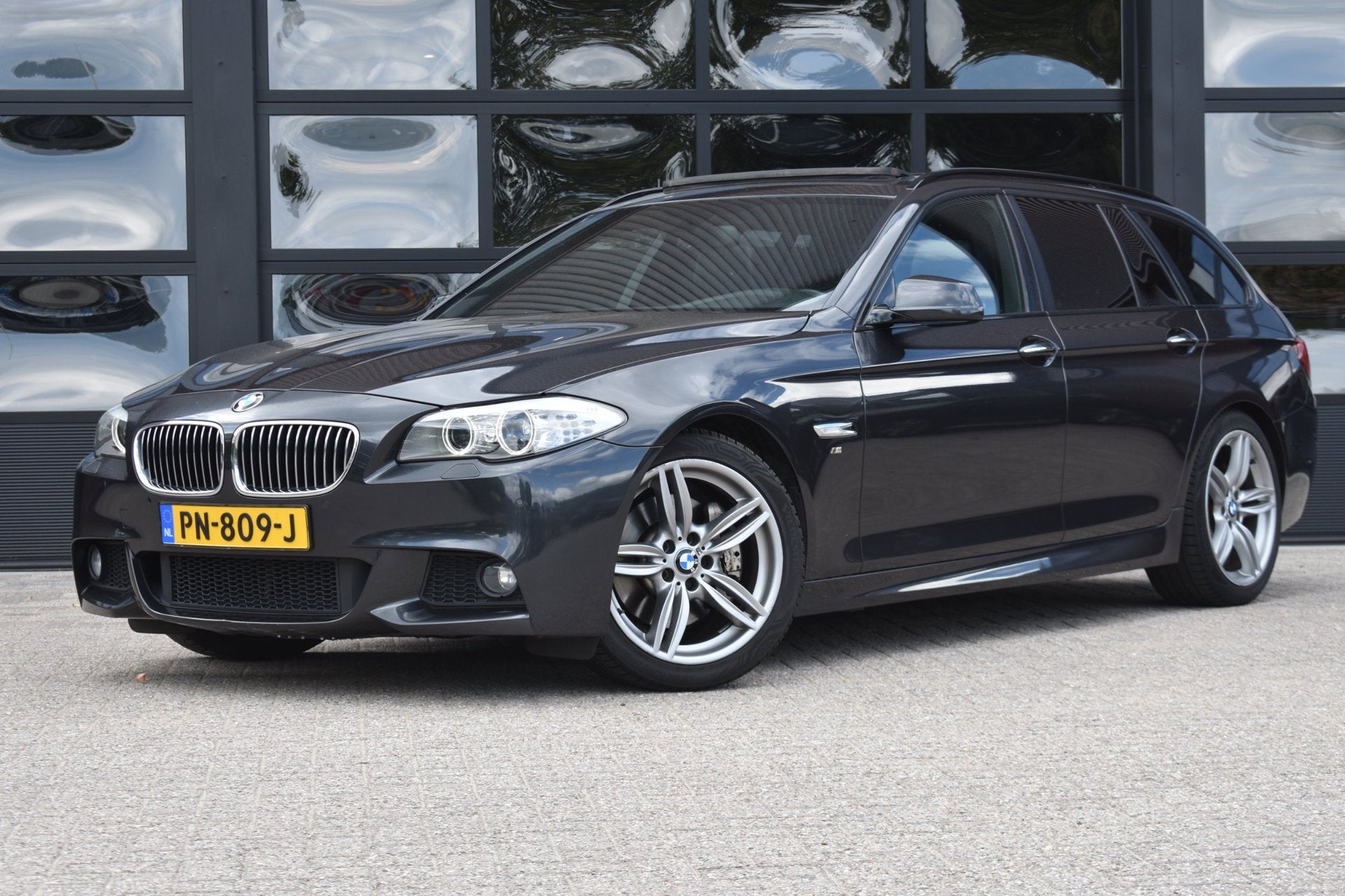 BMW 5-serie Touring 530d BluePerformance High Executive '12, Auto's, BMW, Automaat, Euro 5, Achterwielaandrijving, Gebruikt
