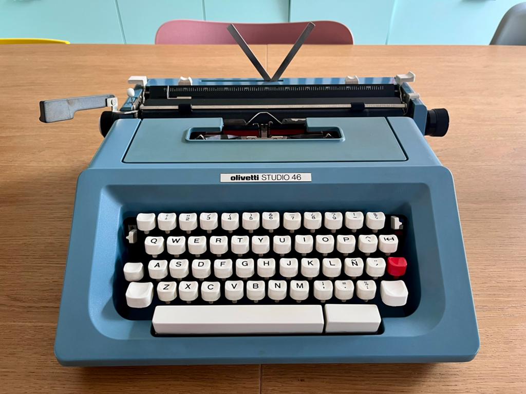 Olivetti Studio 46 typemachine, Ophalen, Gebruikt