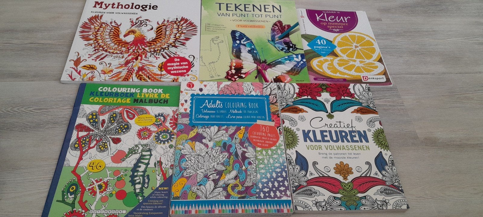 6x Kleurboeken voor volwassenen, Boeken, Hobby en Vrije tijd, Ophalen, Zo goed als nieuw, Tekenen en Schilderen