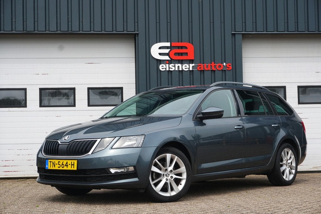 Skoda Octavia Combi 1.0 TSI DSG Greentech Ambition | CAMERA, Auto's, Gebruikt, Met garantie (alle), Origineel Nederlands, 3 cilinders