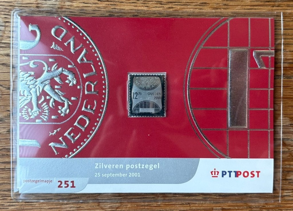 2001 NEDERLAND postzegelmapje M251 zilveren verrassingszegel, Verzenden, Na 1940, Postfris