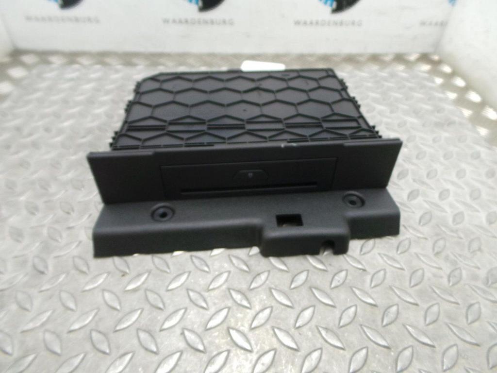 FORD FIESTA TITANIUM RADIO 2017, Ophalen of Verzenden, Gebruikt, Stiba lid
