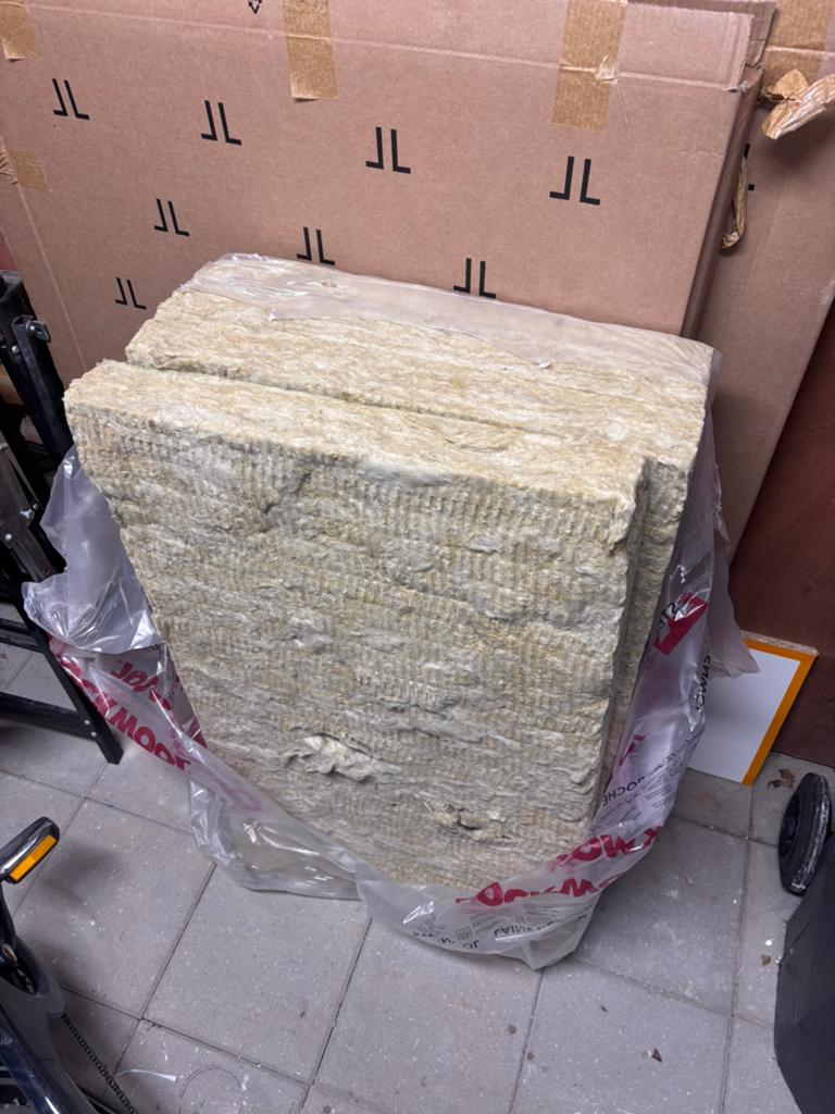 Rockwool steenwol, Doe-het-zelf en Verbouw, Isolatie en Afdichting, Ophalen, 4 tot 8 cm, Steenwol, Zo goed als nieuw