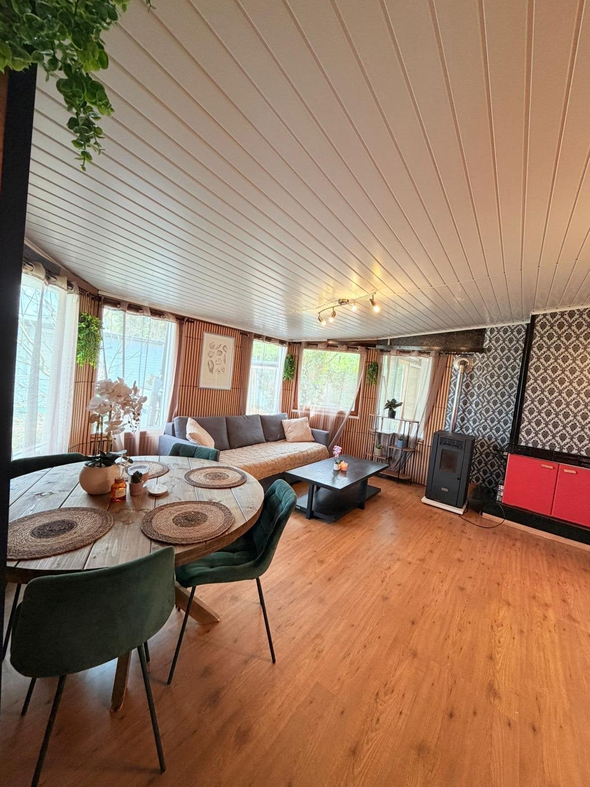 Gerenoveerde chalet Poortvliet met huurder &direct rendement, Vakantie, Vakantiehuizen | Nederland, Zeeland, Chalet, Bungalow of Caravan