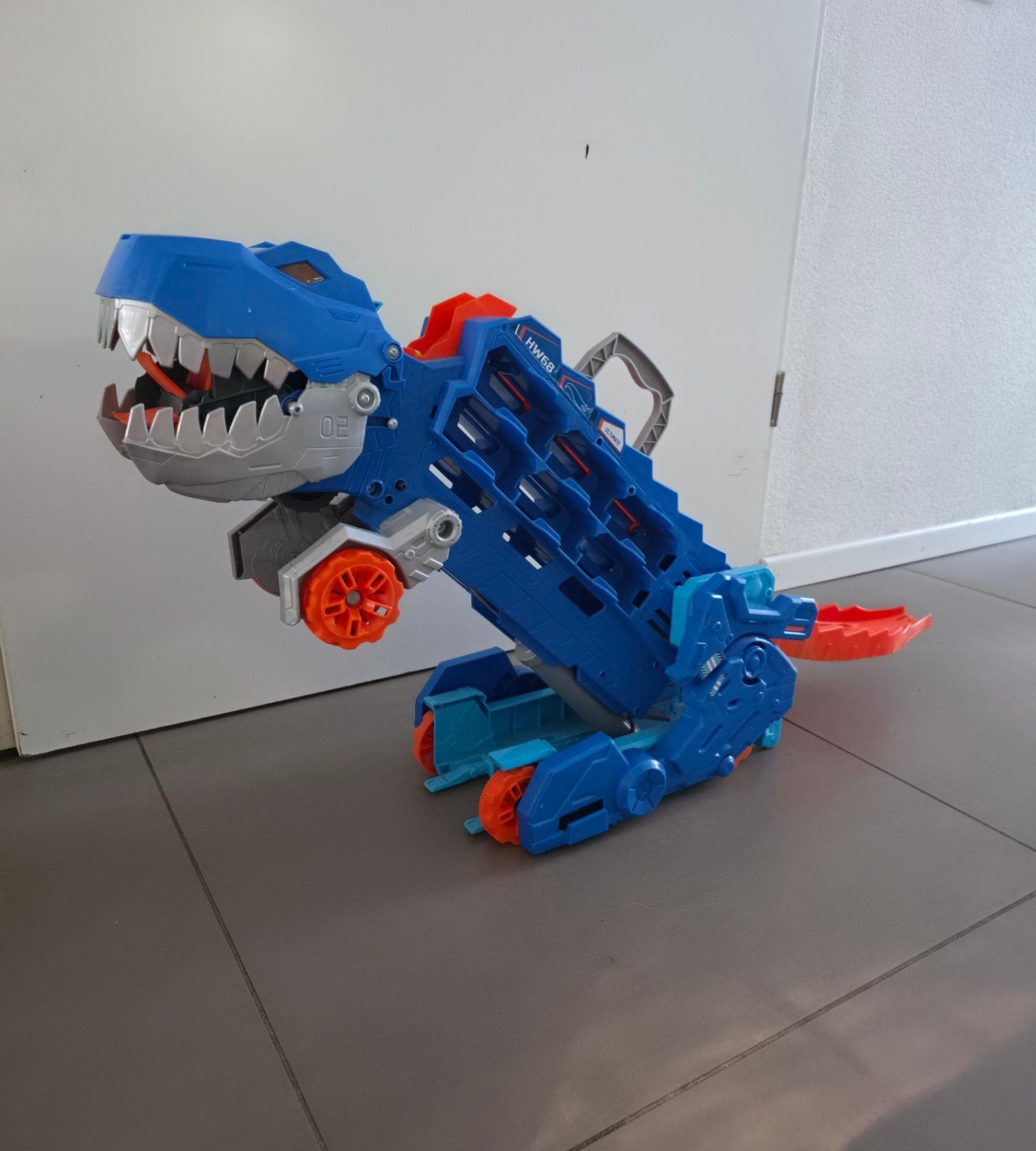 Hot Wheels Shark Chomp Transport & T-Rex speelset, Ophalen, Gebruikt