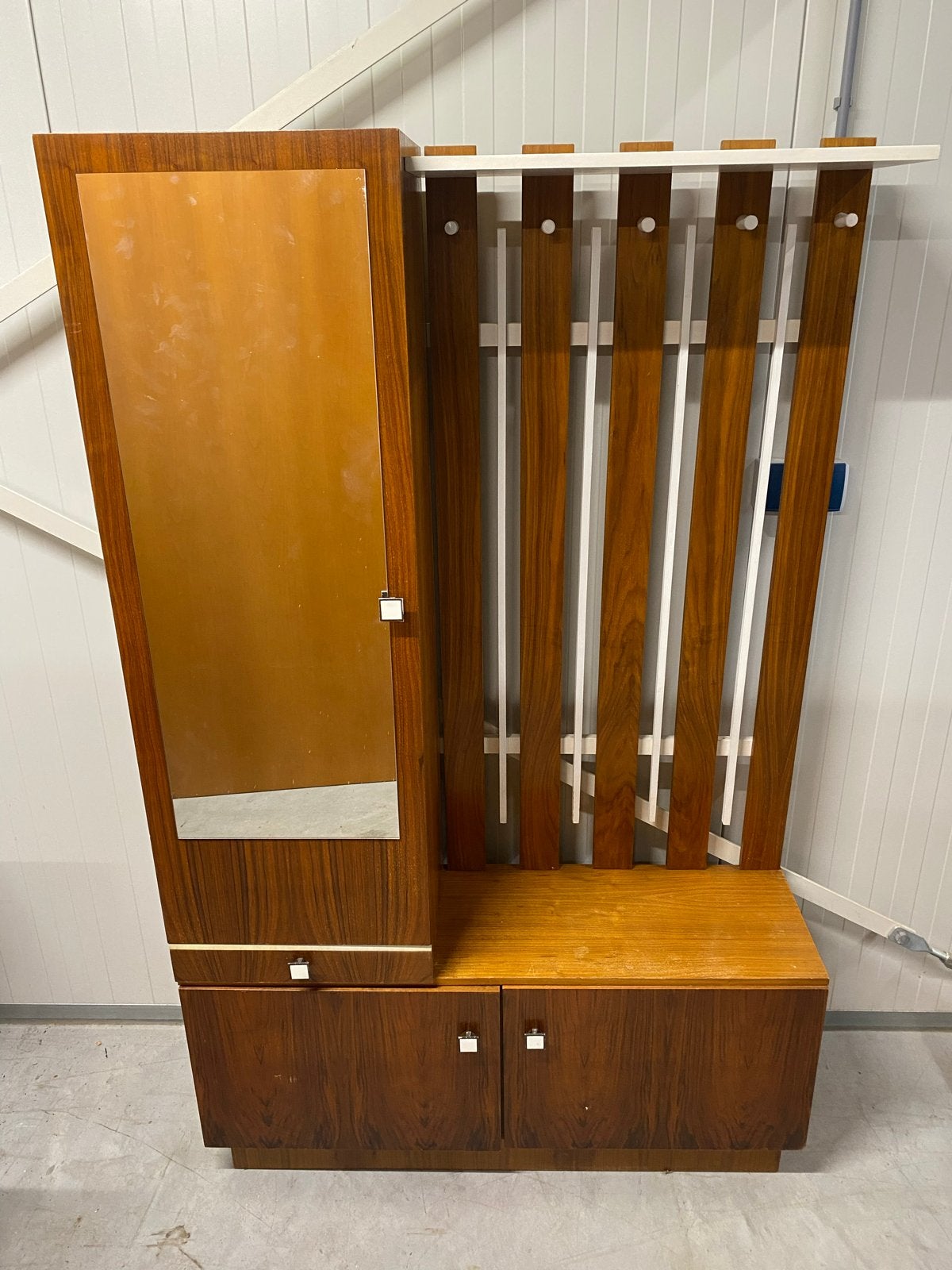 Vintage Mid-Century Halmeubel, Ophalen