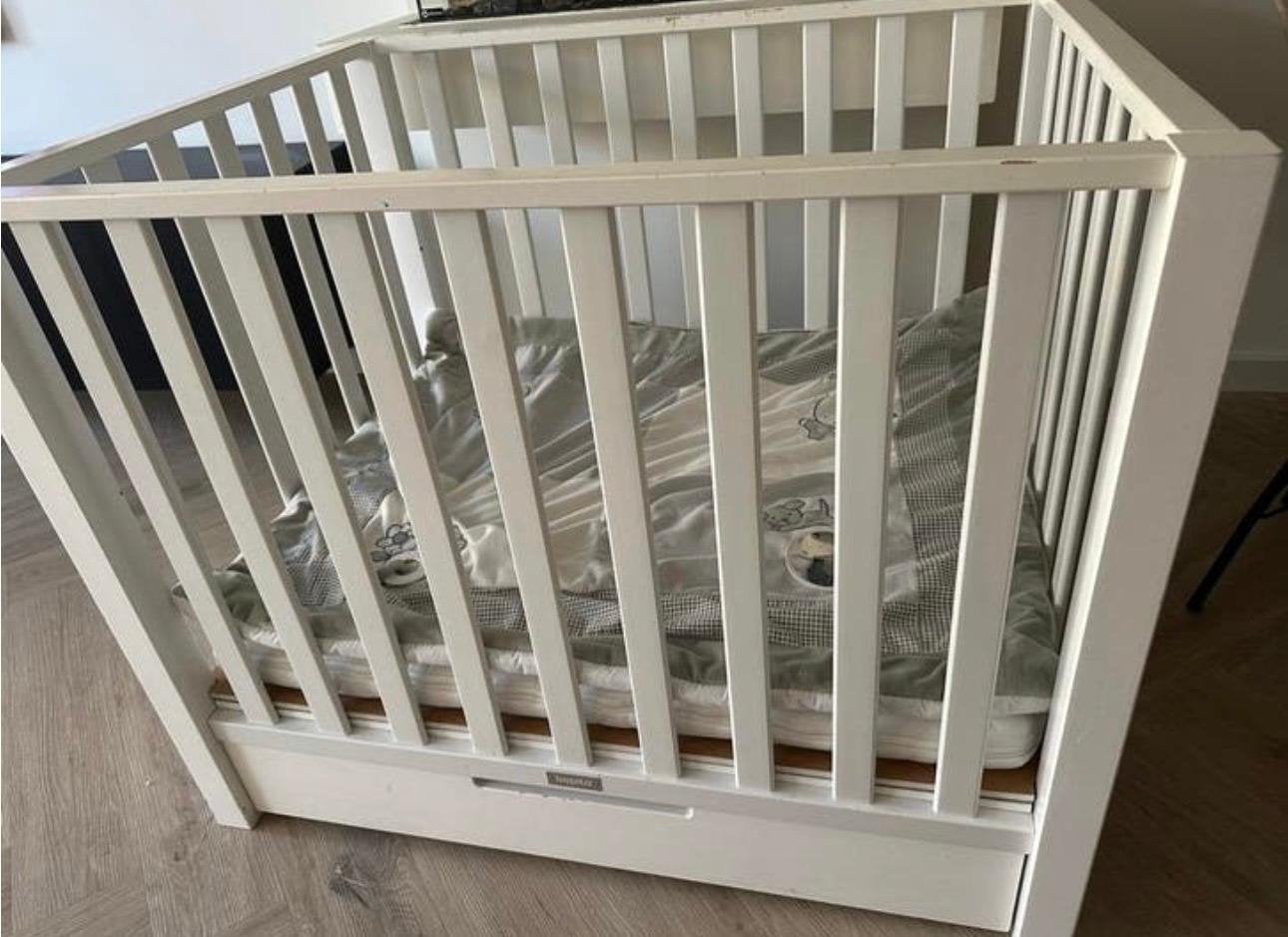 Babybox Bopita met lade en matras, Kinderen en Baby's, Babywiegjes en Ledikanten, Ophalen of Verzenden, Gebruikt, Ledikant