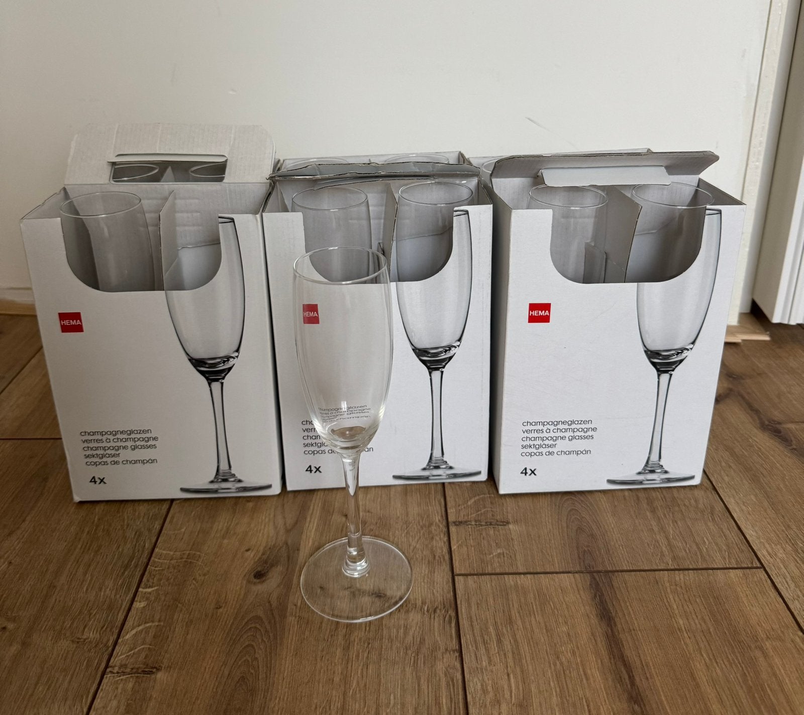 Hema Champagneglazen, Verzamelen, Glas en Borrelglaasjes, Ophalen, Zo goed als nieuw, Overige typen