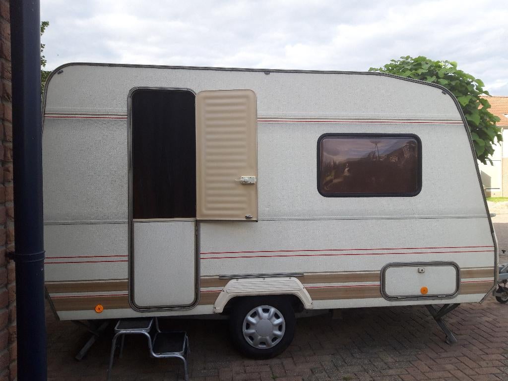 caravan Dethleffs RT2, Rondzit, Tot en met 2, 750 - 1000 kg, Particulier
