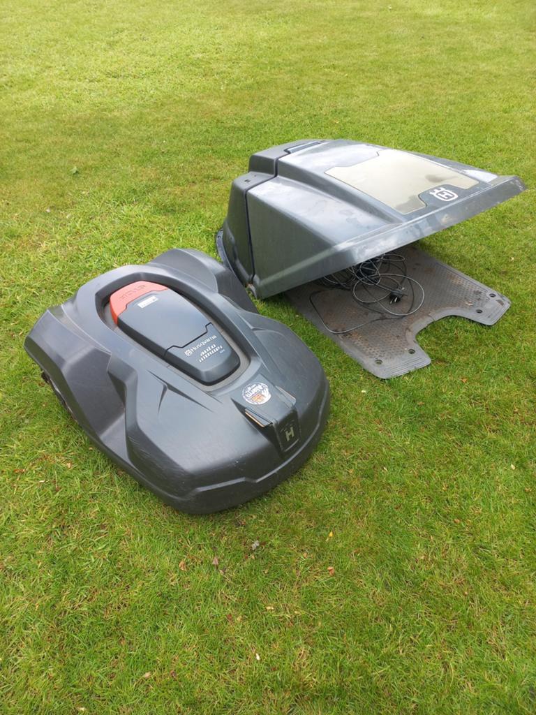 Husqvarna automower 420, Tuin en Terras, Robotmaaiers, Ophalen of Verzenden, Gebruikt, 20 tot 25 cm
