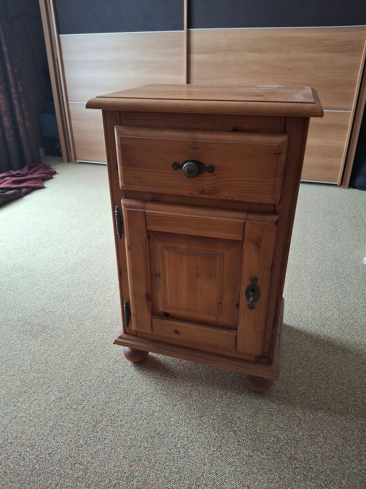 nachtkastje 2 stuks grenen hout, Huis en Inrichting, Slaapkamer | Nachtkastjes, Ophalen, Minder dan 45 cm, Zo goed als nieuw, 70 cm of meer