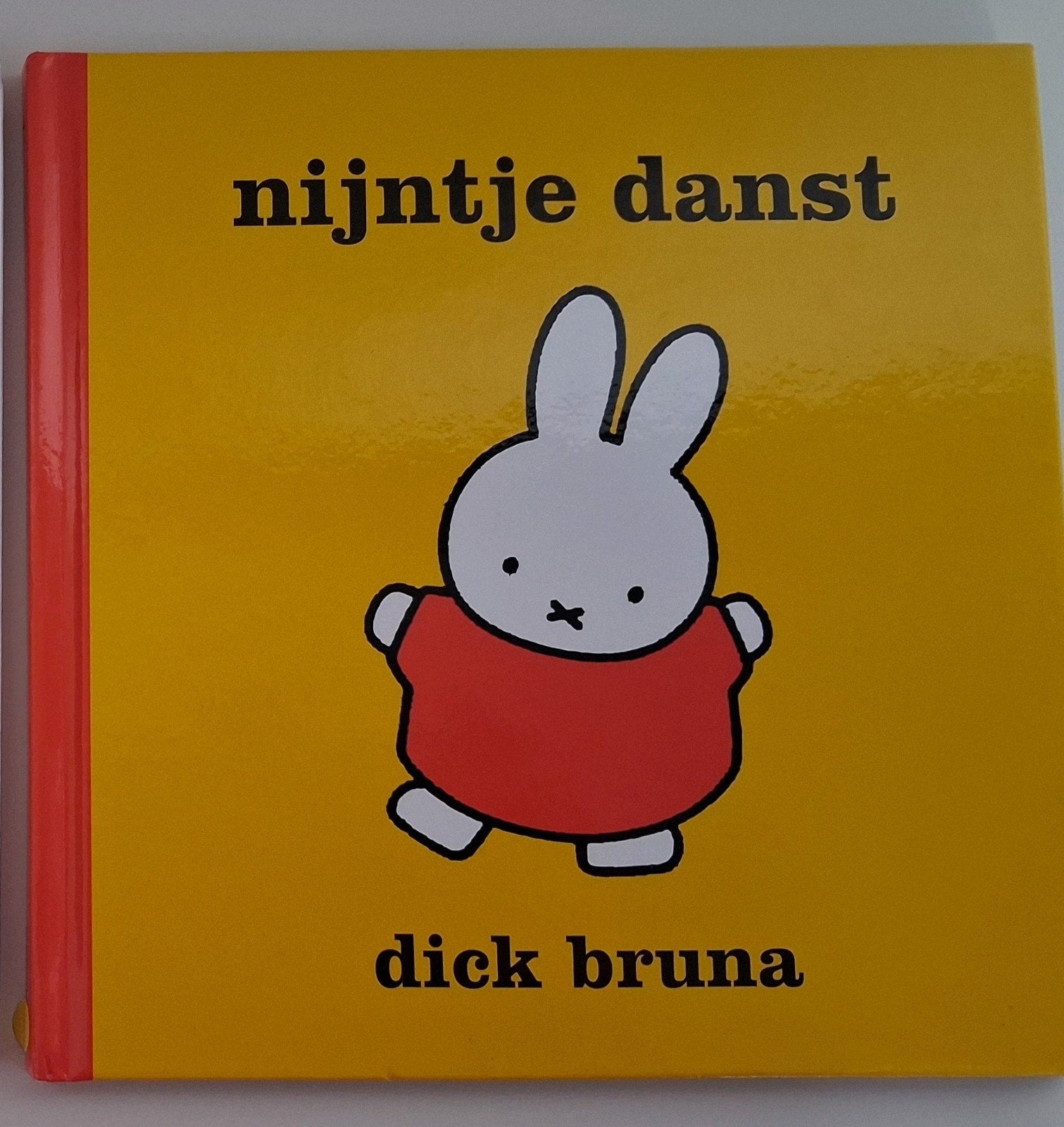 Dick Bruna  - Nijntje danst, Boeken, Ophalen of Verzenden, Dick Bruna