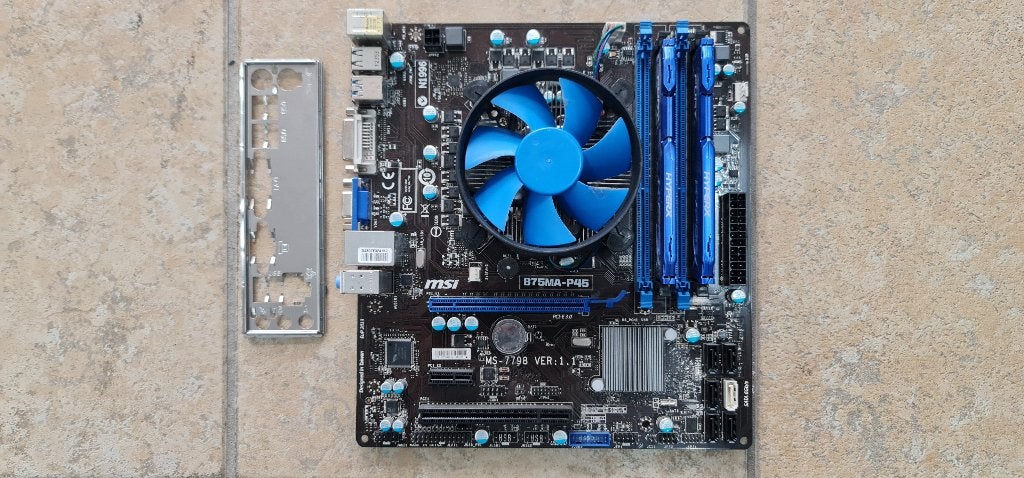 MSI B75MA-P45 Mobo, i5-3330 3.0 Ghz Cpu en 8 Gb Geh. LGA1155, Gebruikt, DDR3, Ophalen of Verzenden, LGA 1155