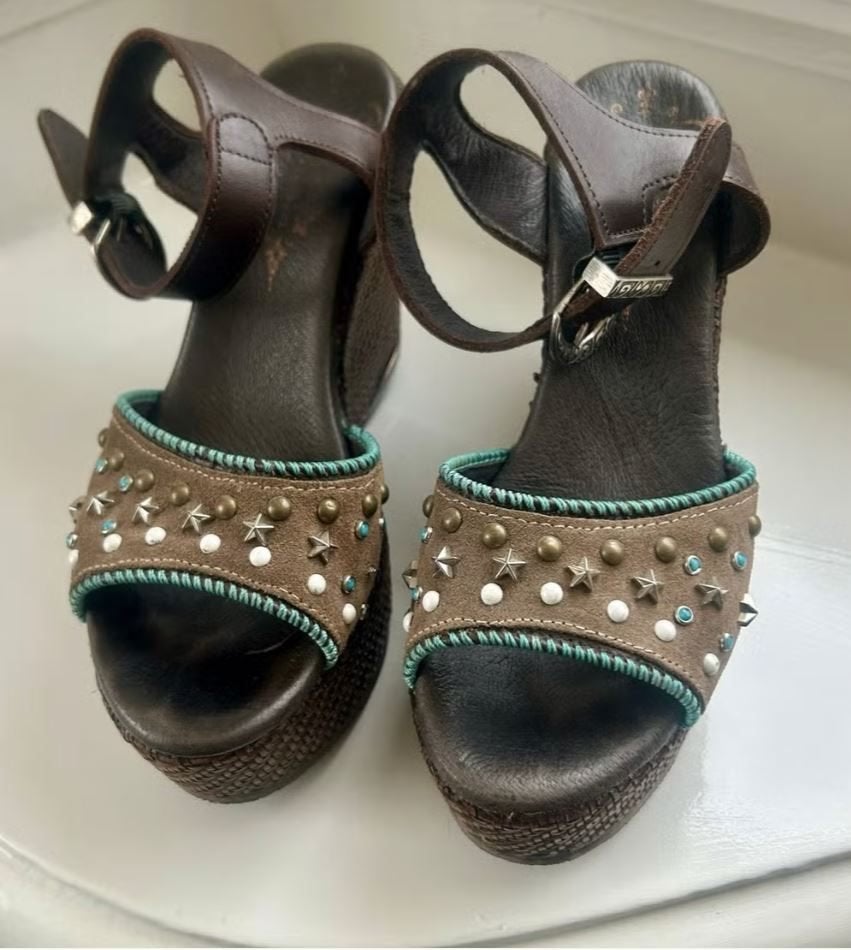 Ibiza stijl sleehakken schoenen, Ophalen of Verzenden, Zo goed als nieuw, Schoenen met hoge hakken, Groen
