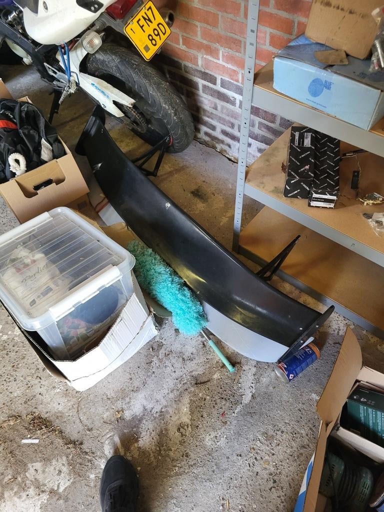 Universele spoiler vleugel met bevestigingsbeugels, Auto-onderdelen, Ophalen, Gebruikt, Achter, Universele onderdelen