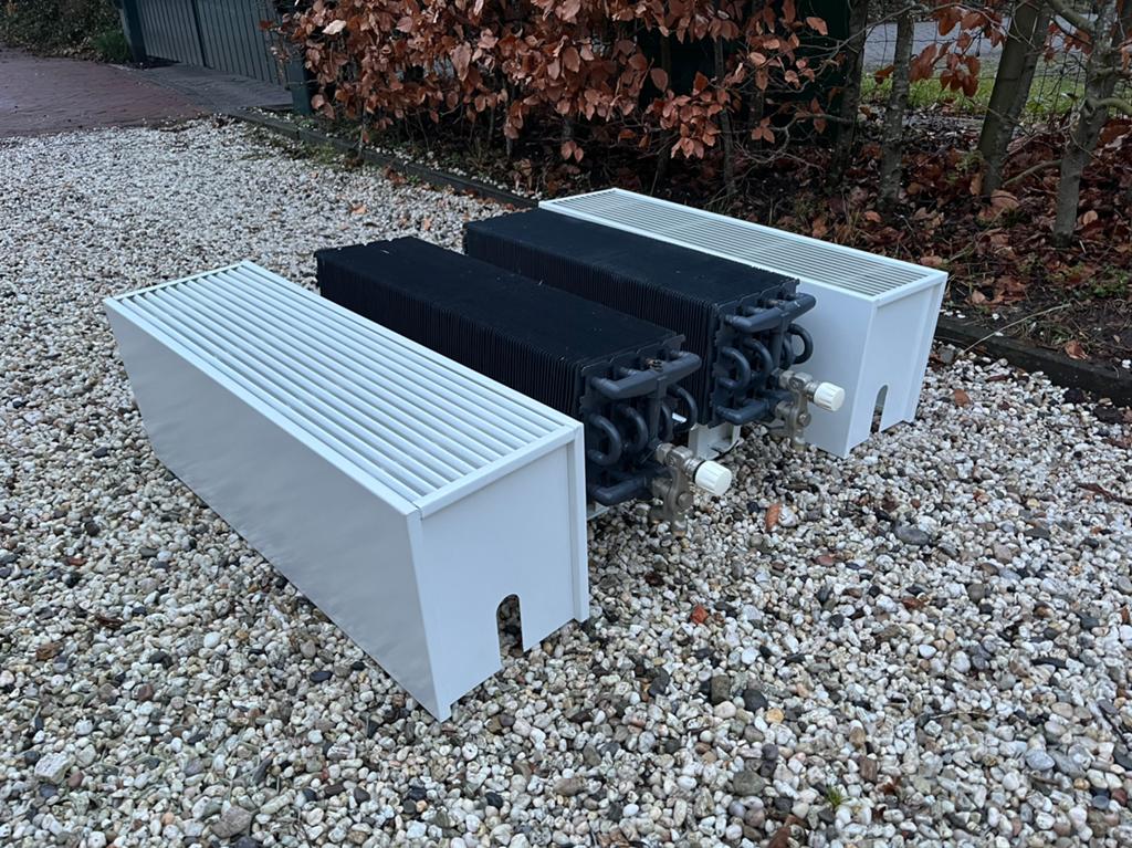 2 JAGA Mini 1503watt 80x21,5cm type 21, Minder dan 30 cm, Hoog rendement (Hr), Radiator, Ophalen of Verzenden
