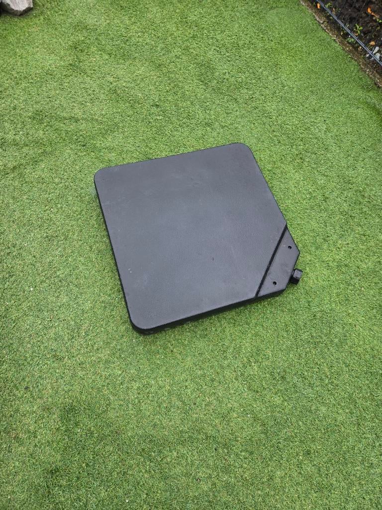 4 vulbare parasoltegels voor optimale stabiliteit, Tuin en Terras, Parasols, Zo goed als nieuw, Parasolvoet, Ophalen