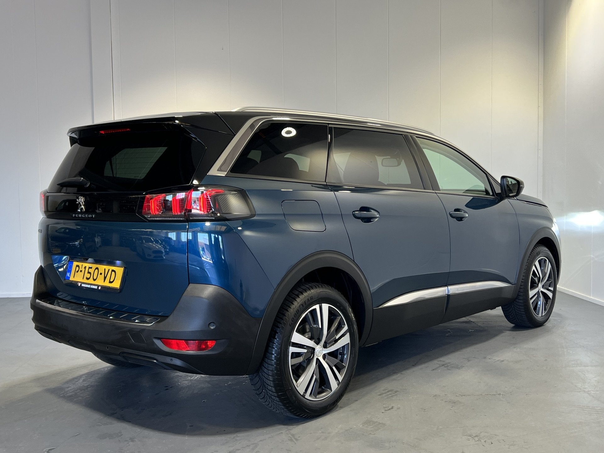 Peugeot 5008 1.2 PureTech Allure Pack Business 7pers. | Andr, Auto's, Voorwielaandrijving, Stof, Gebruikt, 1199 cc