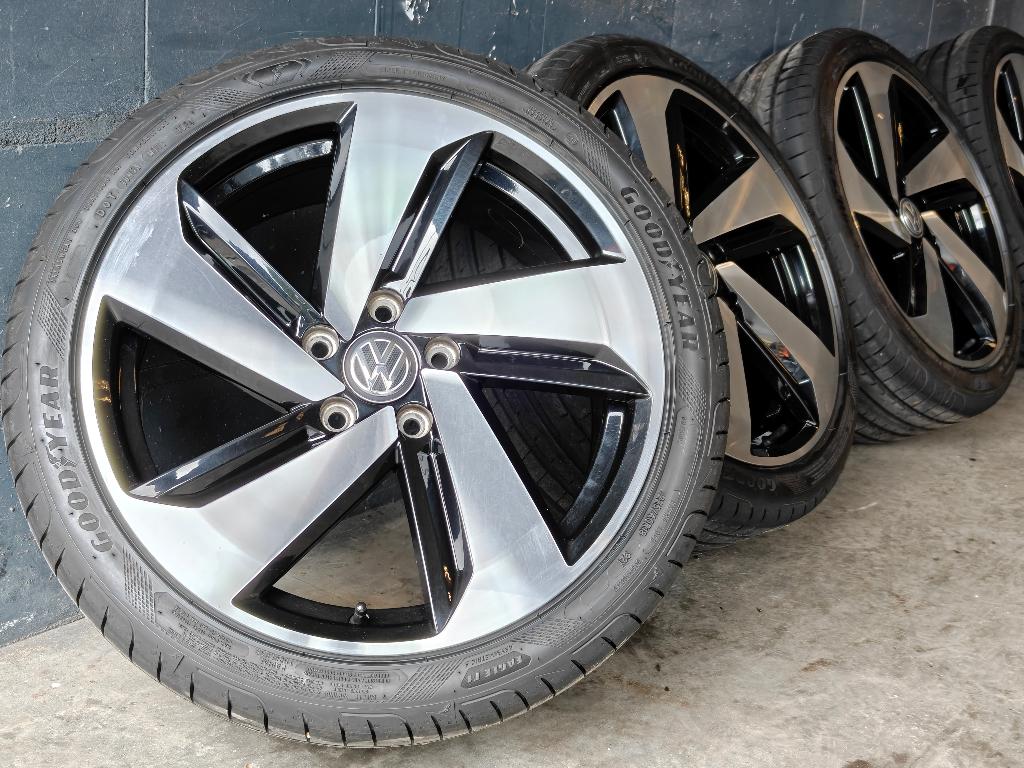 18 inch Originele Volkswagen Golf GTI Milton Keynes Zomerset