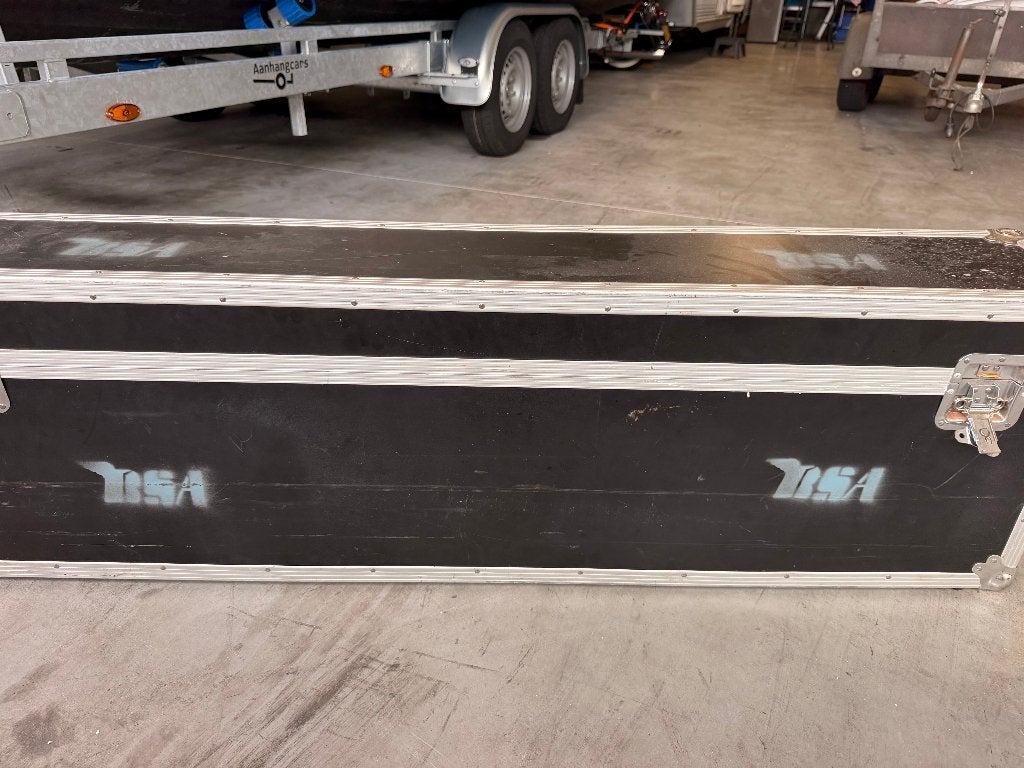 Stevige Flightcase - 155x26x45 cm (buitenmaten), Muziek en Instrumenten, Ophalen, Gebruikt, Overige instrumenten, Flightcase