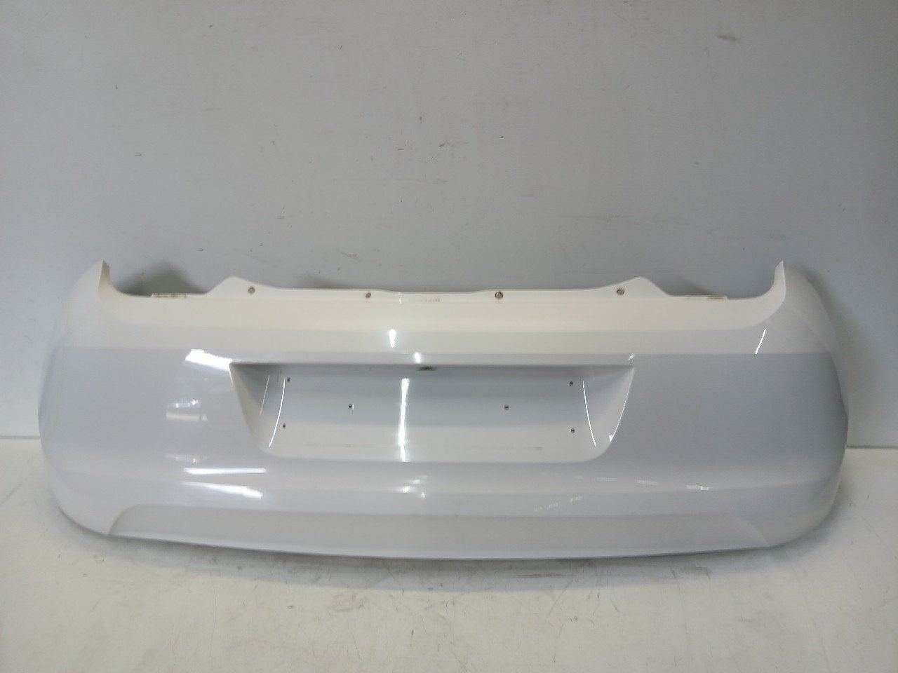 Bumper achter Skoda Citigo, Onderdelen@venauto.nl, Van der Ven Autorecycling B.V., Gebruikt, Ettenseweg 76, 4706 PB Roosendaal, The Netherlands