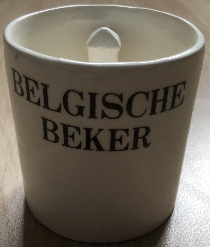 MOK - BELGISCHE BEKER (OOR IN DE BEKER ZELF) - HUMOR, Ophalen of Verzenden, Nieuw