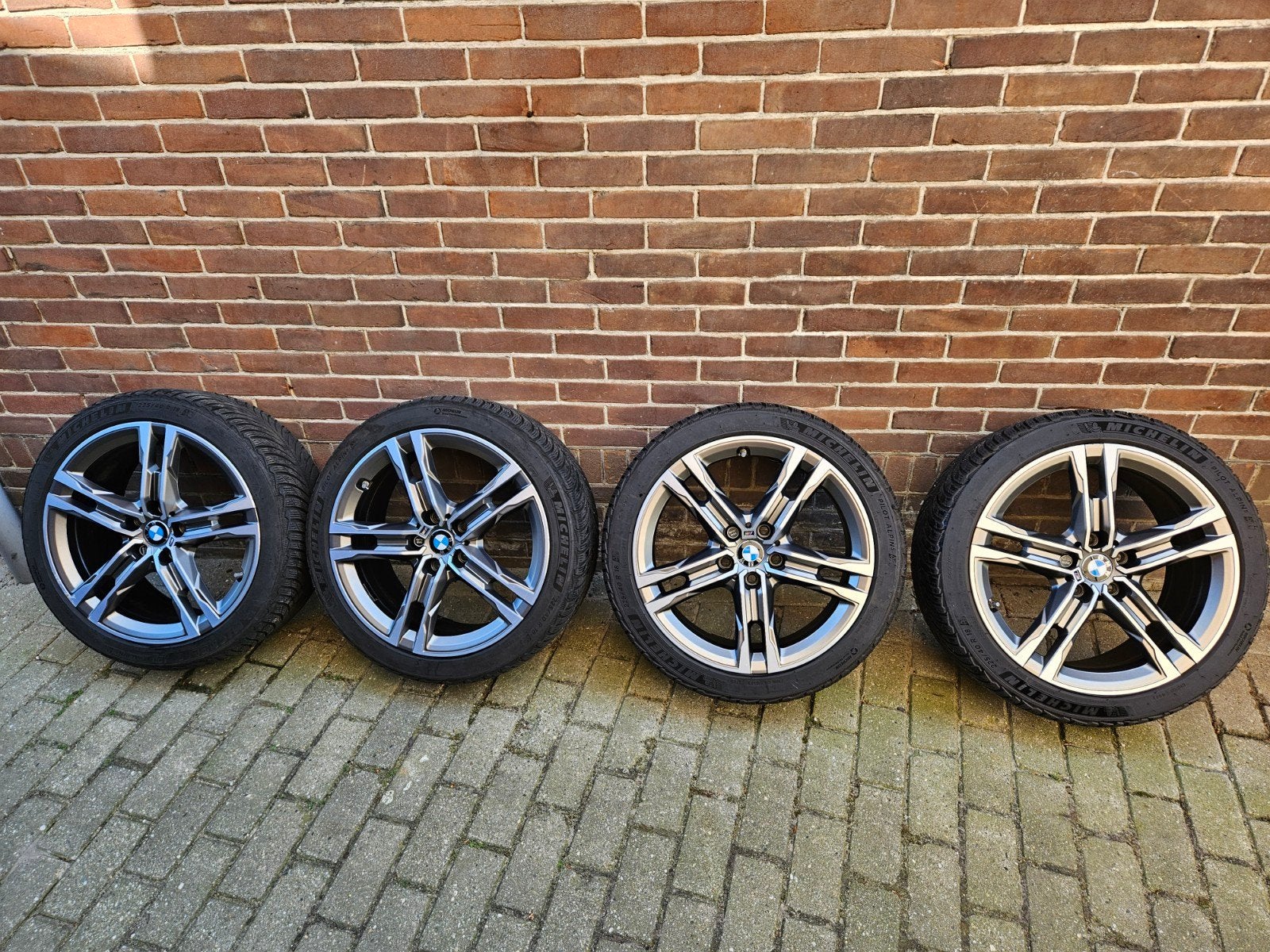 BMW 18 inch velgen 556M winterbanden, Ophalen, 18 inch, Gebruikt, Banden en Velgen