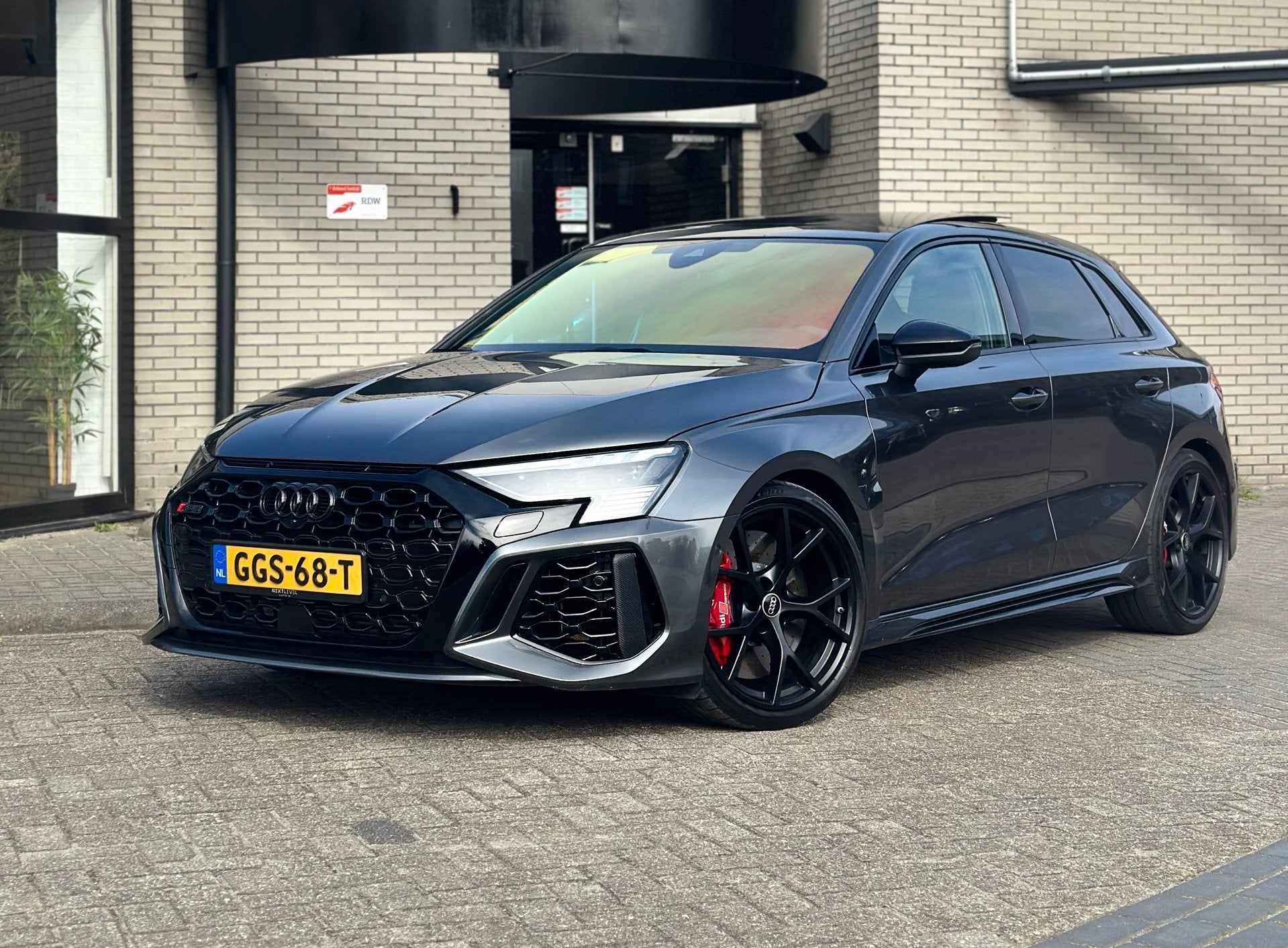 Audi RS3 Sportback 2.5 TFSI RS3 ABT quattro RS Dynamic Ceram, Auto's, Audi, Automaat, Gebruikt, RS3, 1545 kg