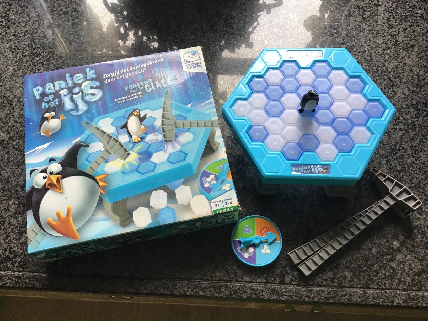 Spel Paniek op het ijs, leeftijd 5+ nieuw in de verpakking., Ophalen of Verzenden, Nieuw, Ontdekken