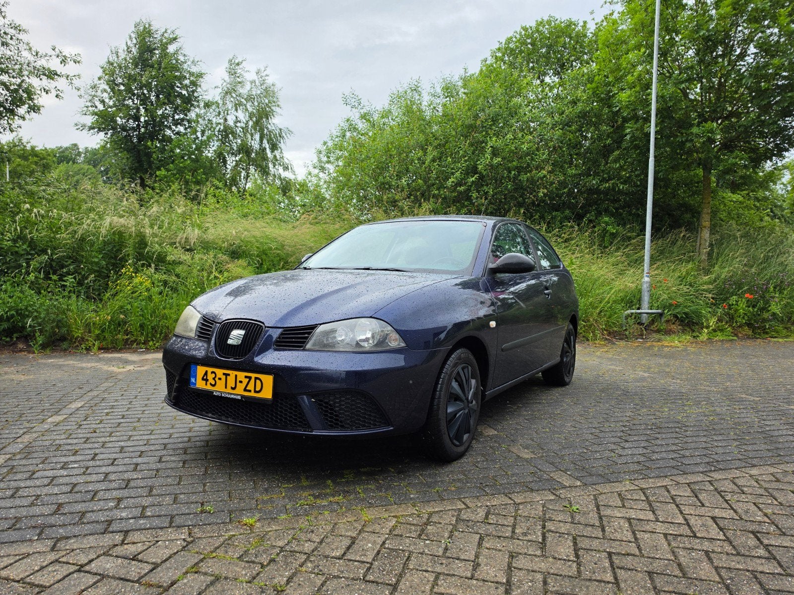 Seat Ibiza 1.4 16V 63KW 3DRS 2006 Blauw, Voorwielaandrijving, 15 km/l, 40 €/maand, 4 cilinders